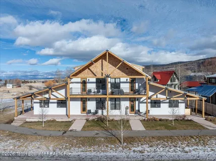 $499,000 | 9033 Old Jackson Highway, Victor, ID 83455