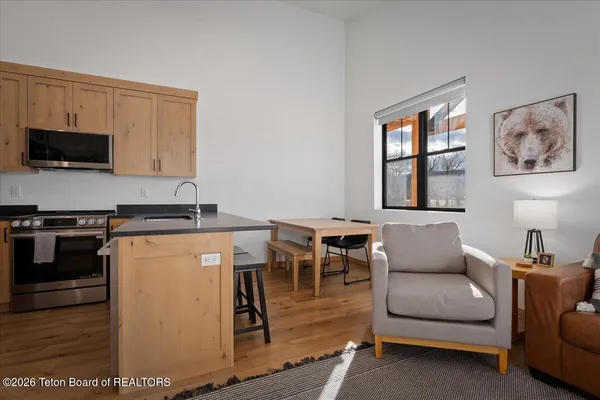 $499,000 | 9033 Old Jackson Highway, Victor, ID 83455