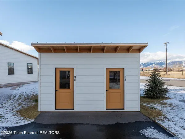 $499,000 | 9033 Old Jackson Highway, Victor, ID 83455