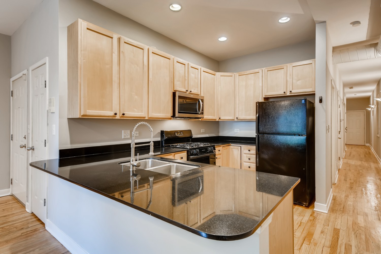 2347 West Harrison Street, Unit 1 Chicago, IL 60612 - Photo 6 of 16