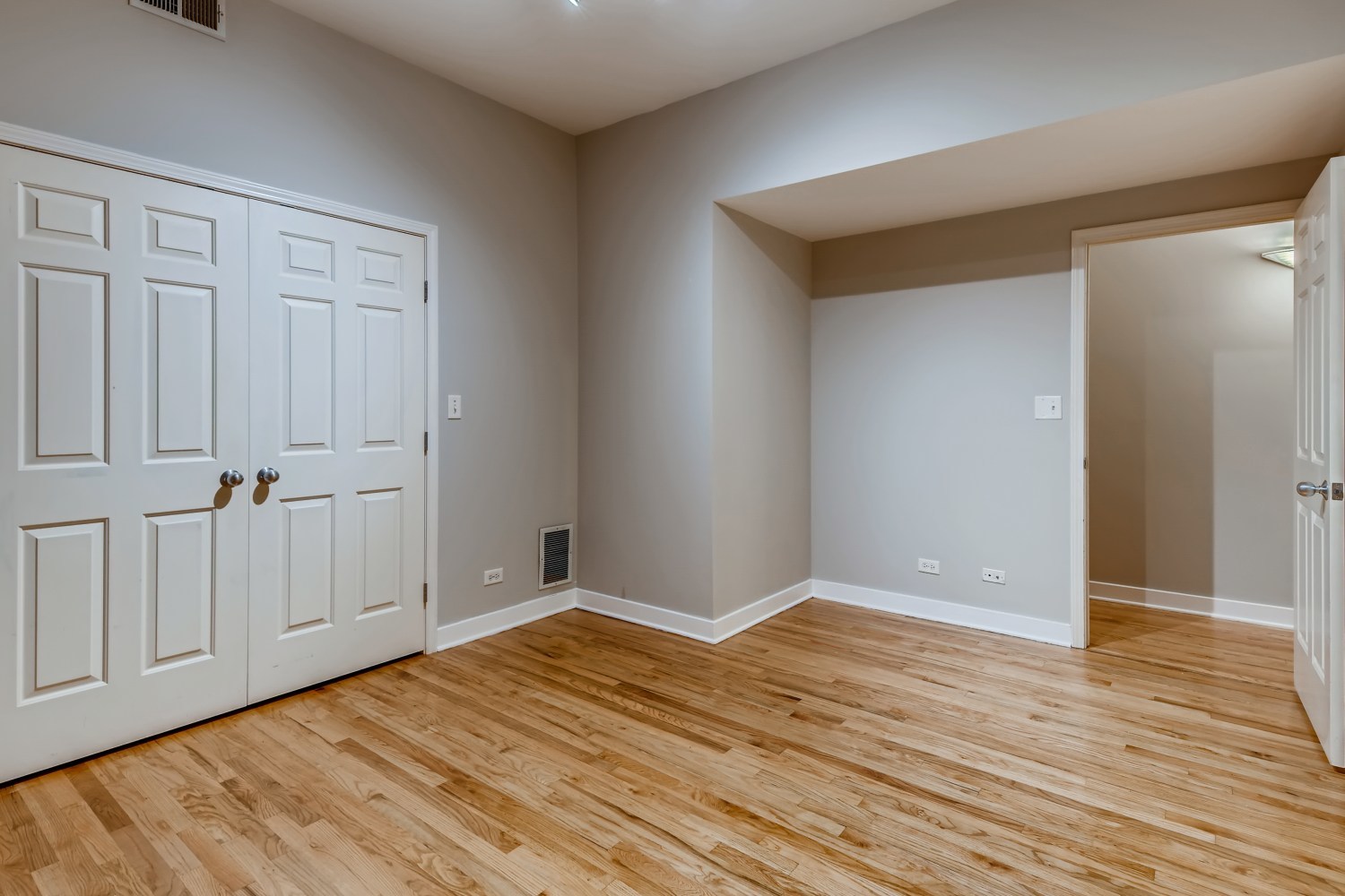 2347 West Harrison Street, Unit 1 Chicago, IL 60612 - Photo 9 of 16