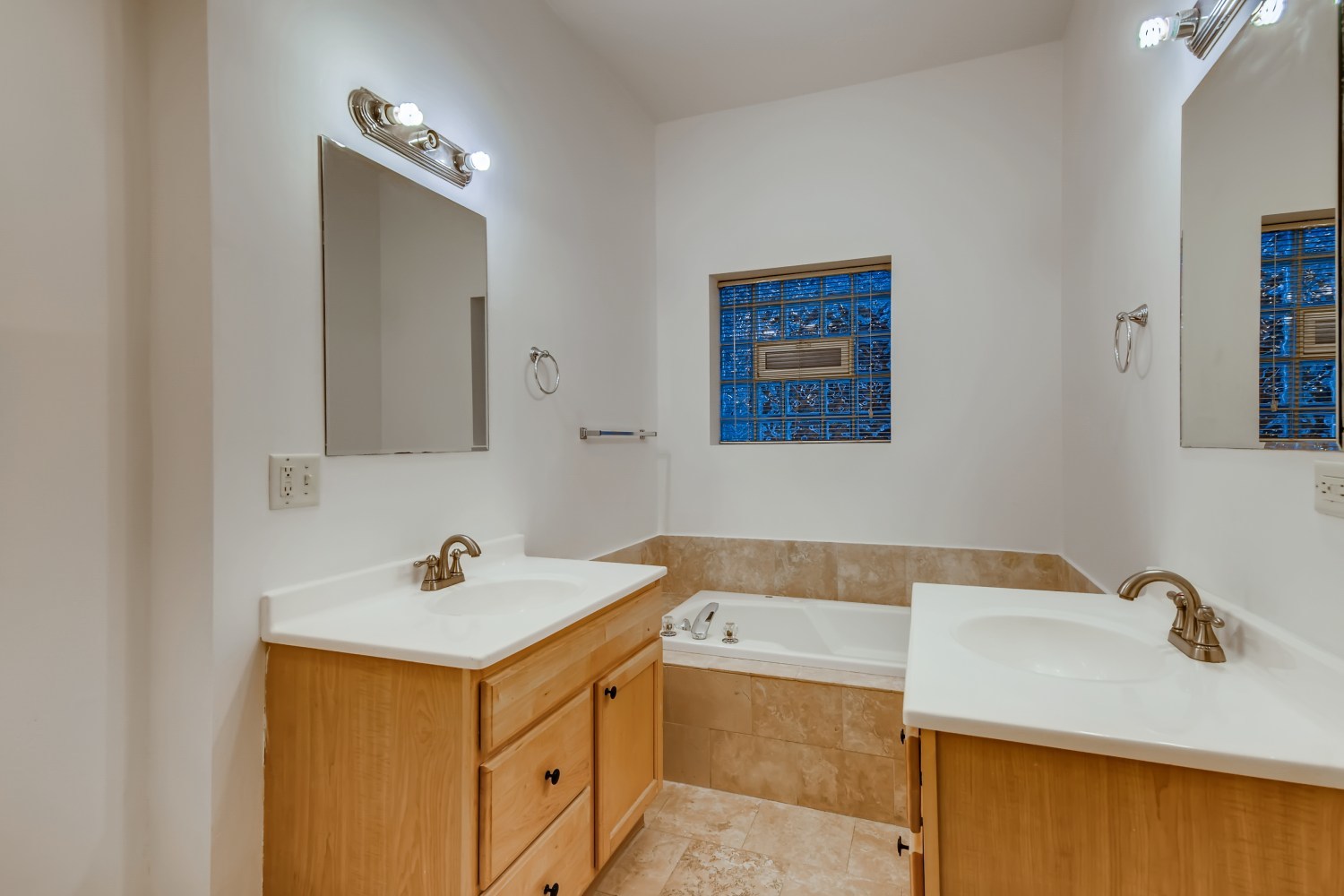 2347 West Harrison Street, Unit 1 Chicago, IL 60612 - Photo 10 of 16