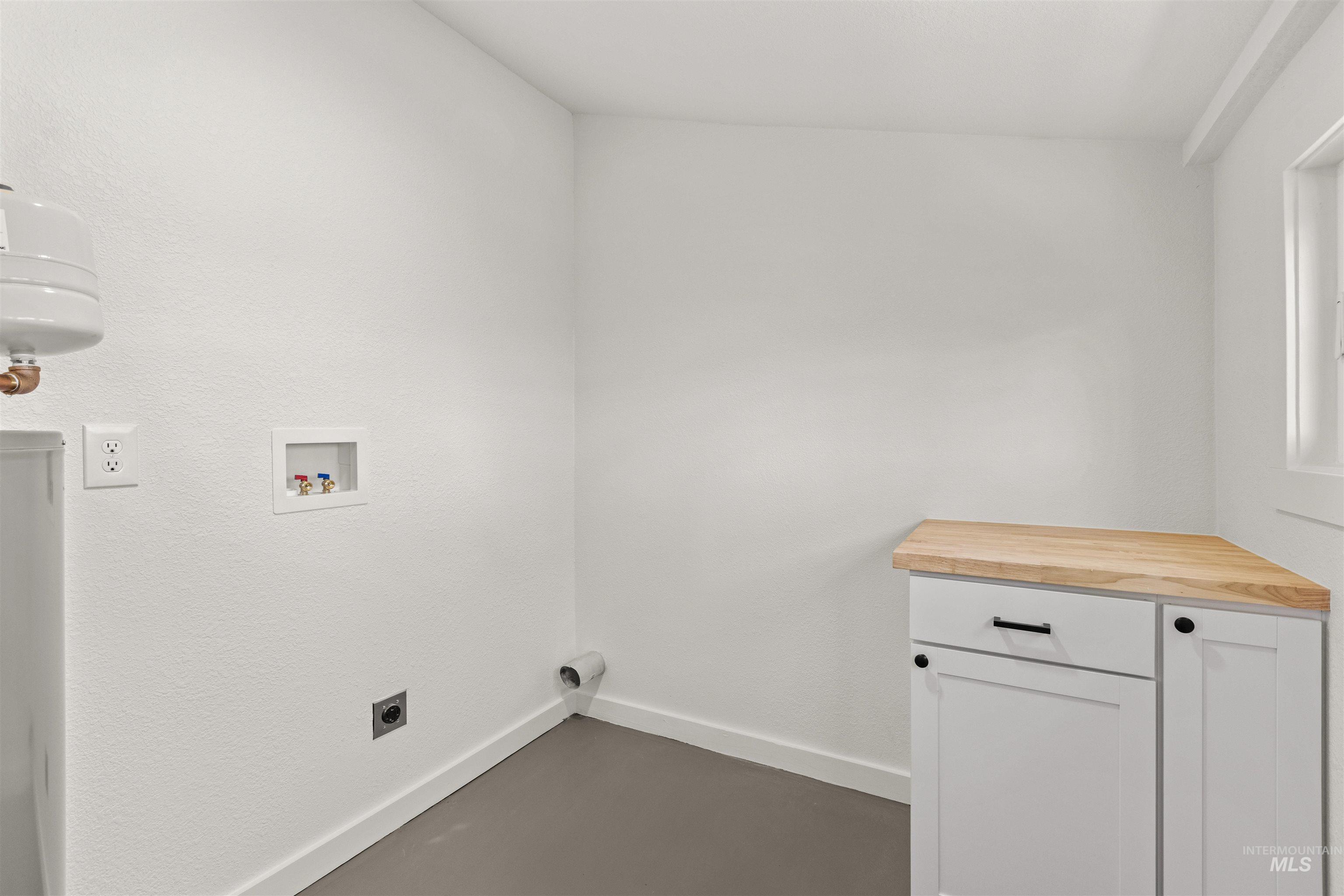 145 2nd Street Grand View, ID 83624 - Photo 17 of 30