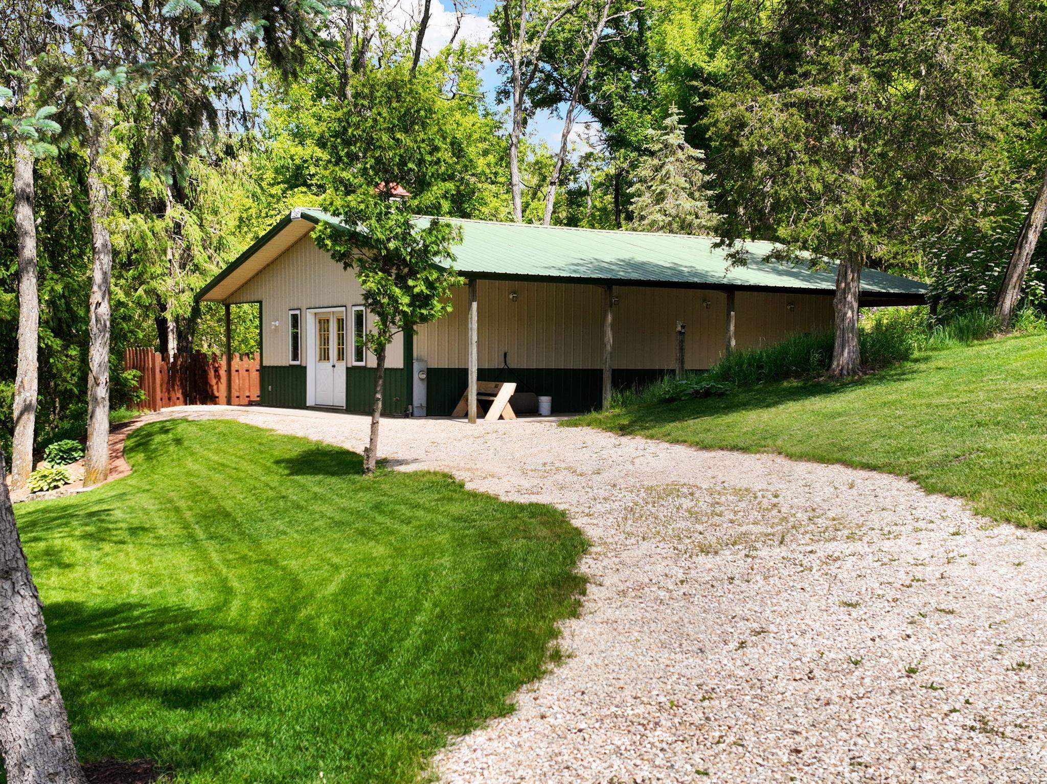 6460 Cooke Road Mazomanie, WI 53560 - Photo 35 of 43