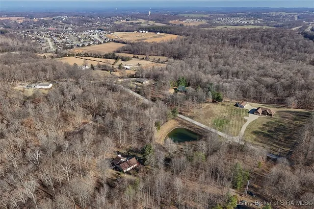 491 Baylor Wissman Road, Georgetown, IN 47122