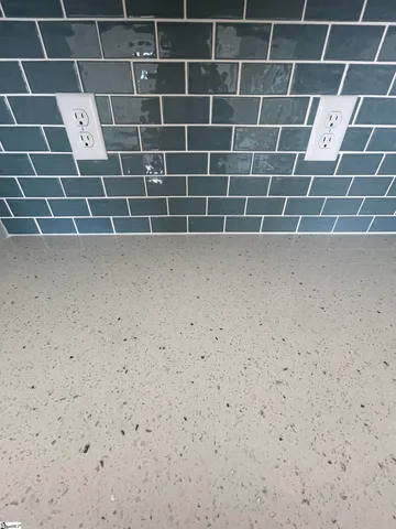 $339,900 | 33 Halsey Street, Central, SC 29630