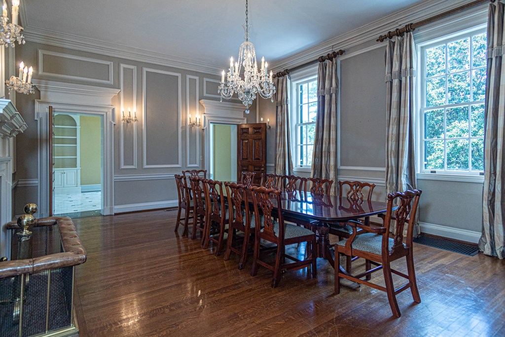 1617 Summit Drive Columbus, GA 31906 - Photo 5 of 35 a view of a a dining room with furniture window and wooden floor