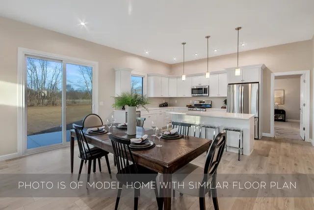 $599,999 | 54844 Northbridge W Court, Osceola, IN 46561