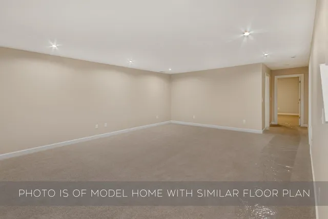 $599,999 | 54844 Northbridge W Court, Osceola, IN 46561