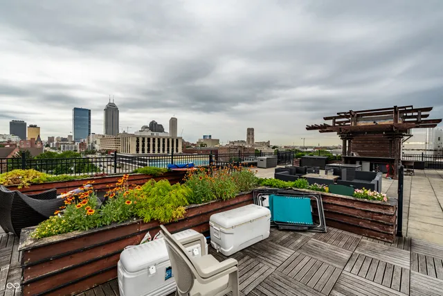 $239,900 | 825 North Delaware Street, Unit 3C, Indianapolis, IN 46204