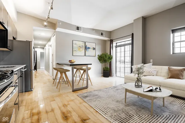 $239,900 | 825 North Delaware Street, Unit 3C, Indianapolis, IN 46204