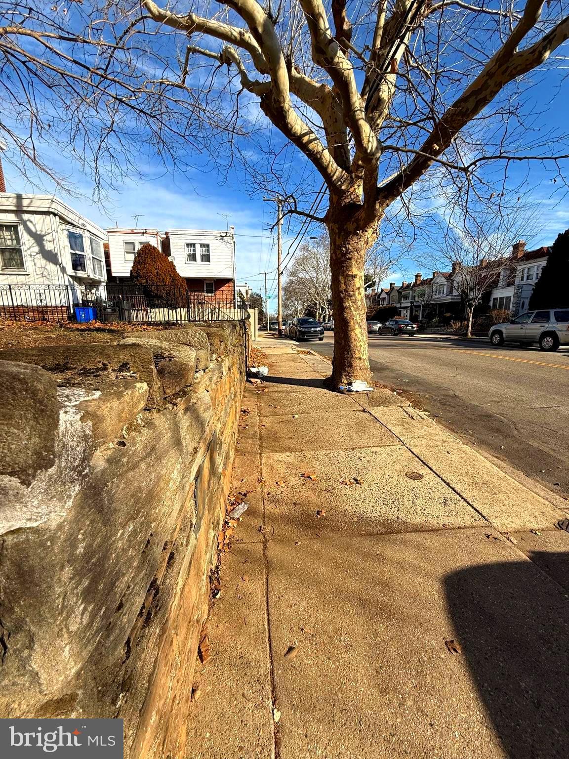 5118 Oakland Street, Unit 2 Philadelphia, PA 19124 - Photo 4 of 36 a view of parking area