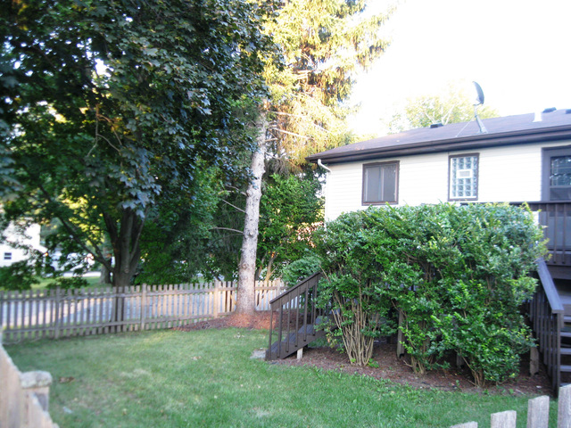 2210 Midhurst Road Downers Grove, IL 60516 - Photo 20 of 25