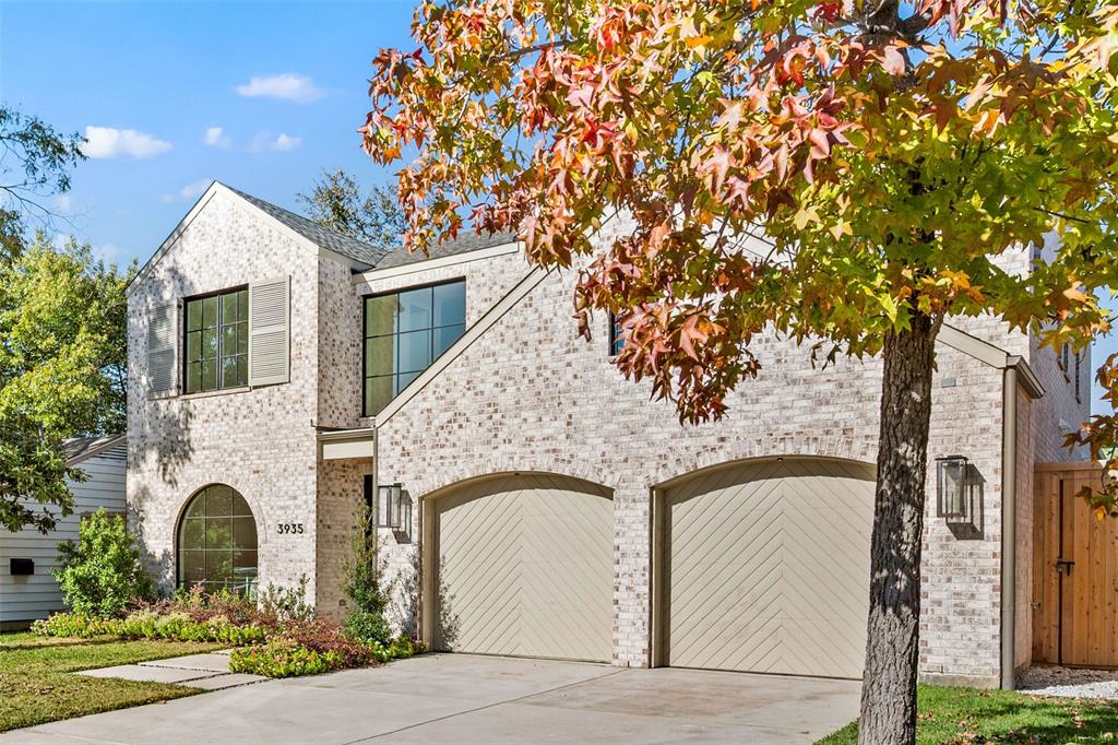 3935 Rochelle Drive Dallas, TX 75220 - Photo 2 of 27 a front view of a house with garden