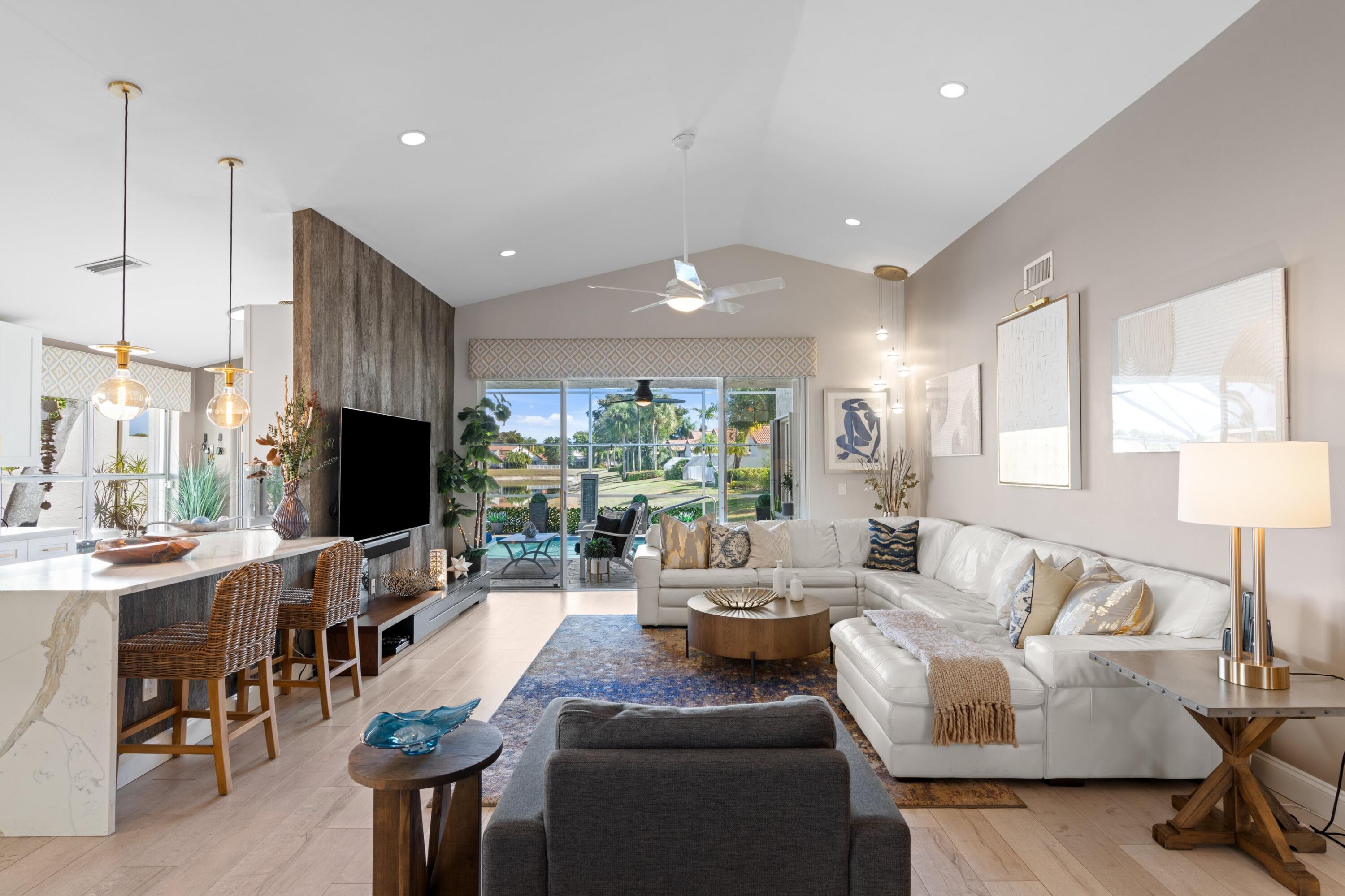 22594 Esplanada Drive Boca Raton, FL 33433 - Photo 4 of 51 Living Area