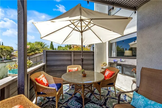 a view of a outdoor seating area with furniture