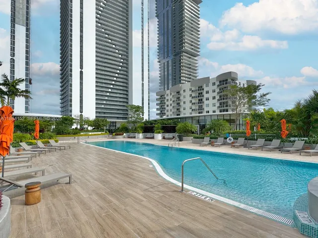 $2,050,000 | 700 Northeast 24th Street, Unit 4603, Miami, FL 33137