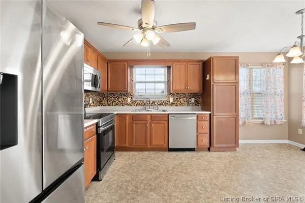 $320,000 | 6514 Sunset Loop, Charlestown, IN 47111