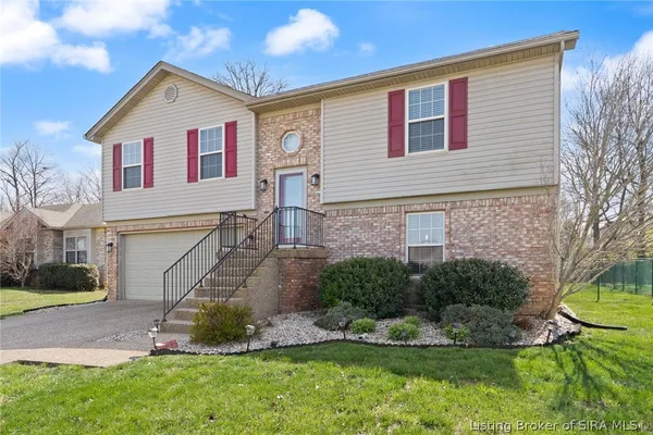 $320,000 | 6514 Sunset Loop, Charlestown, IN 47111