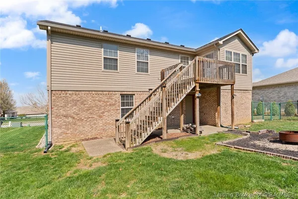 $320,000 | 6514 Sunset Loop, Charlestown, IN 47111