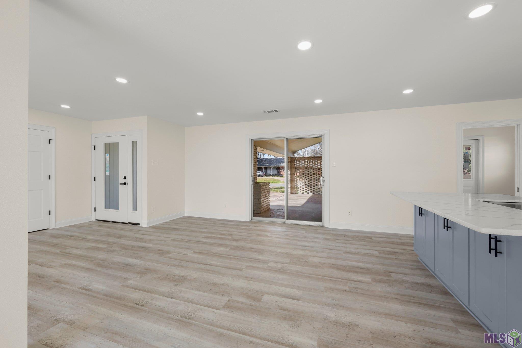 11072 Mollylea Drive Baton Rouge, LA 70815 - Photo 9 of 21