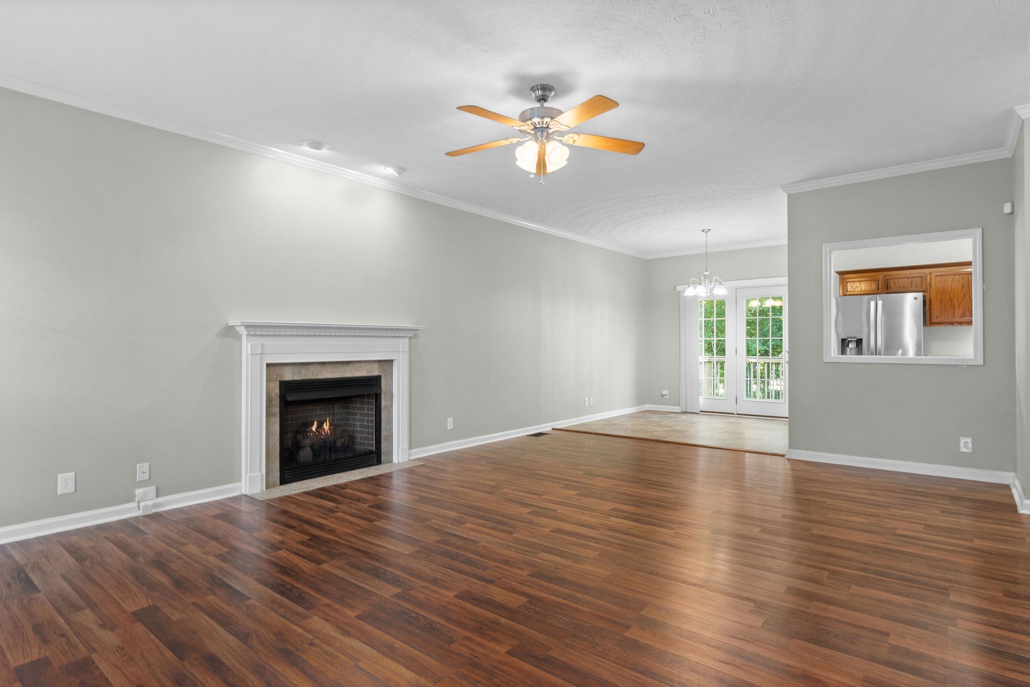 1584 Hedgewood Road Clarksville, TN 37042 - Photo 4 of 41 Gallery Image 4