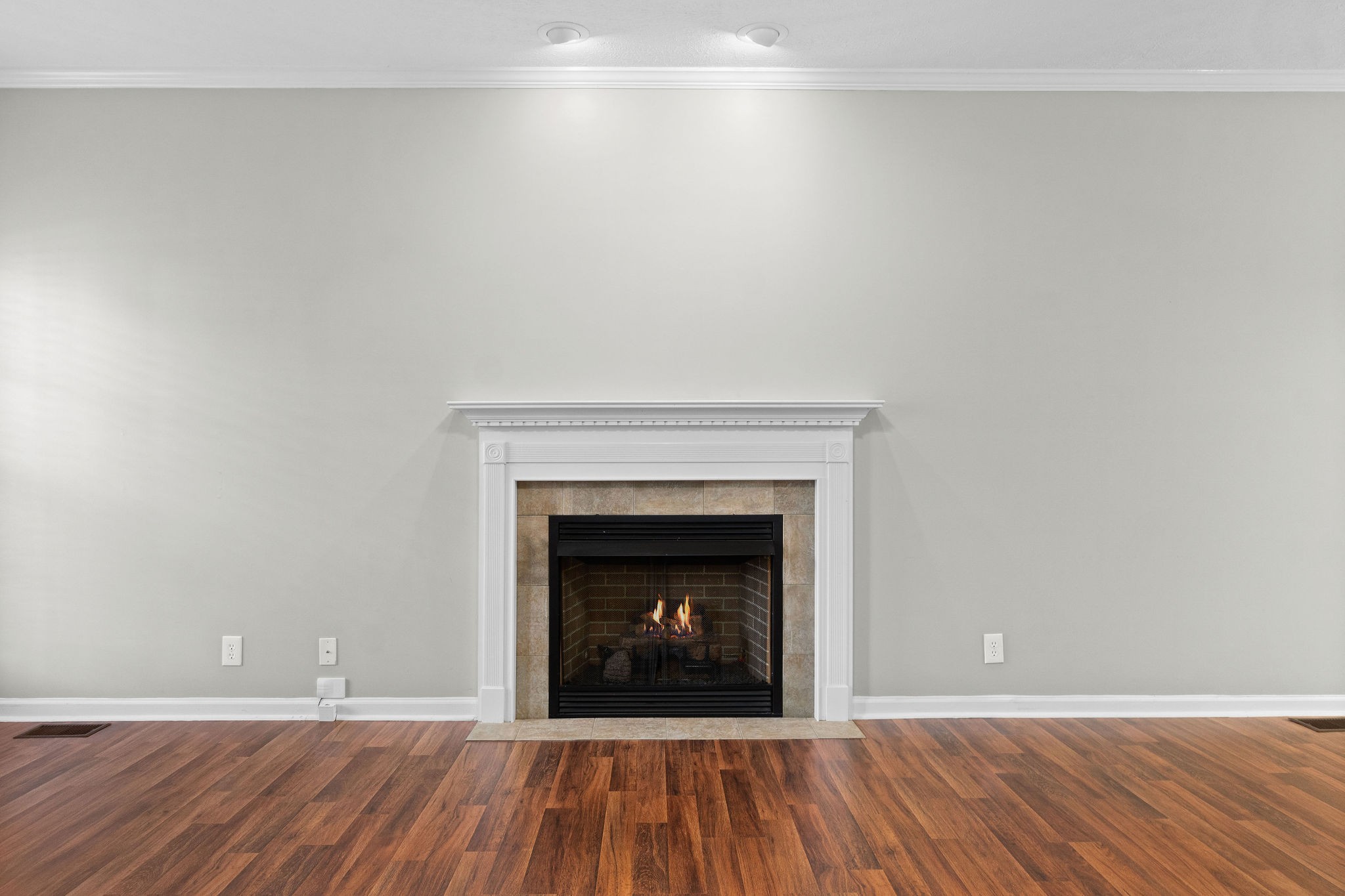 1584 Hedgewood Road Clarksville, TN 37042 - Photo 8 of 41 Gallery Image 8