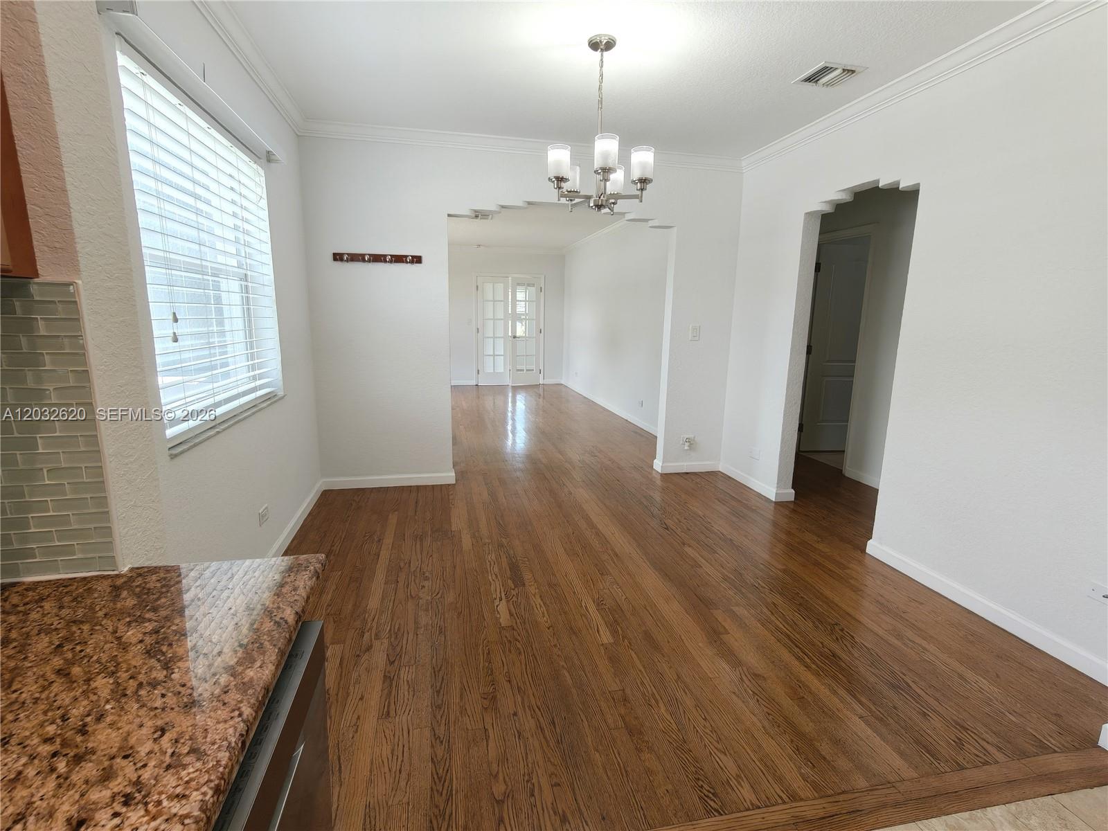 470 Southwest 25th Road Miami, FL 33129 - Photo 6 of 17