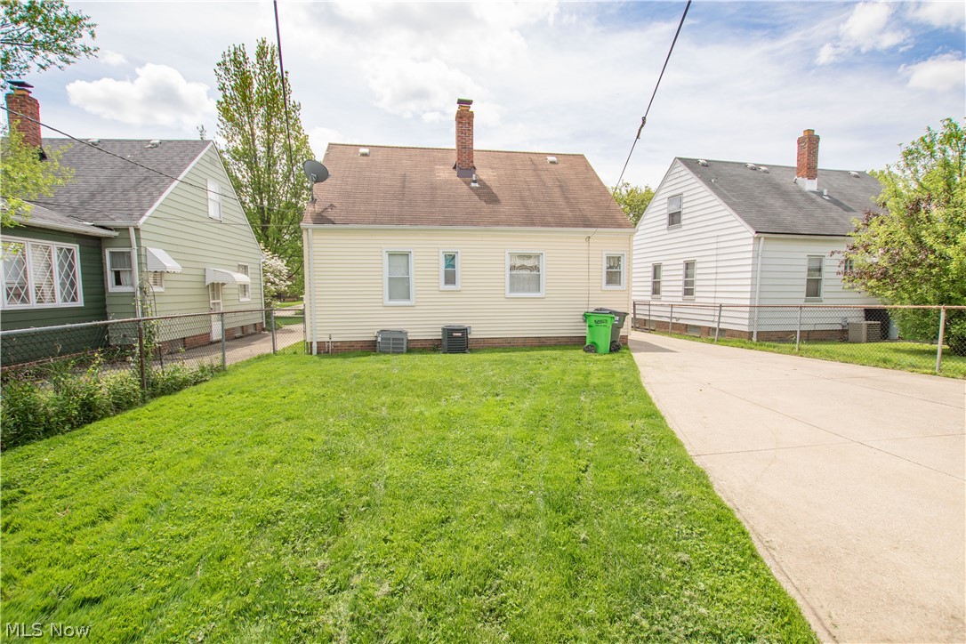 12923 Carpenter Road Cleveland, OH 44125 - Photo 20 of 20