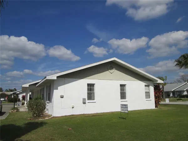 $1,450 | 1304 Lambdeth Court, Sun City Center, FL 33573