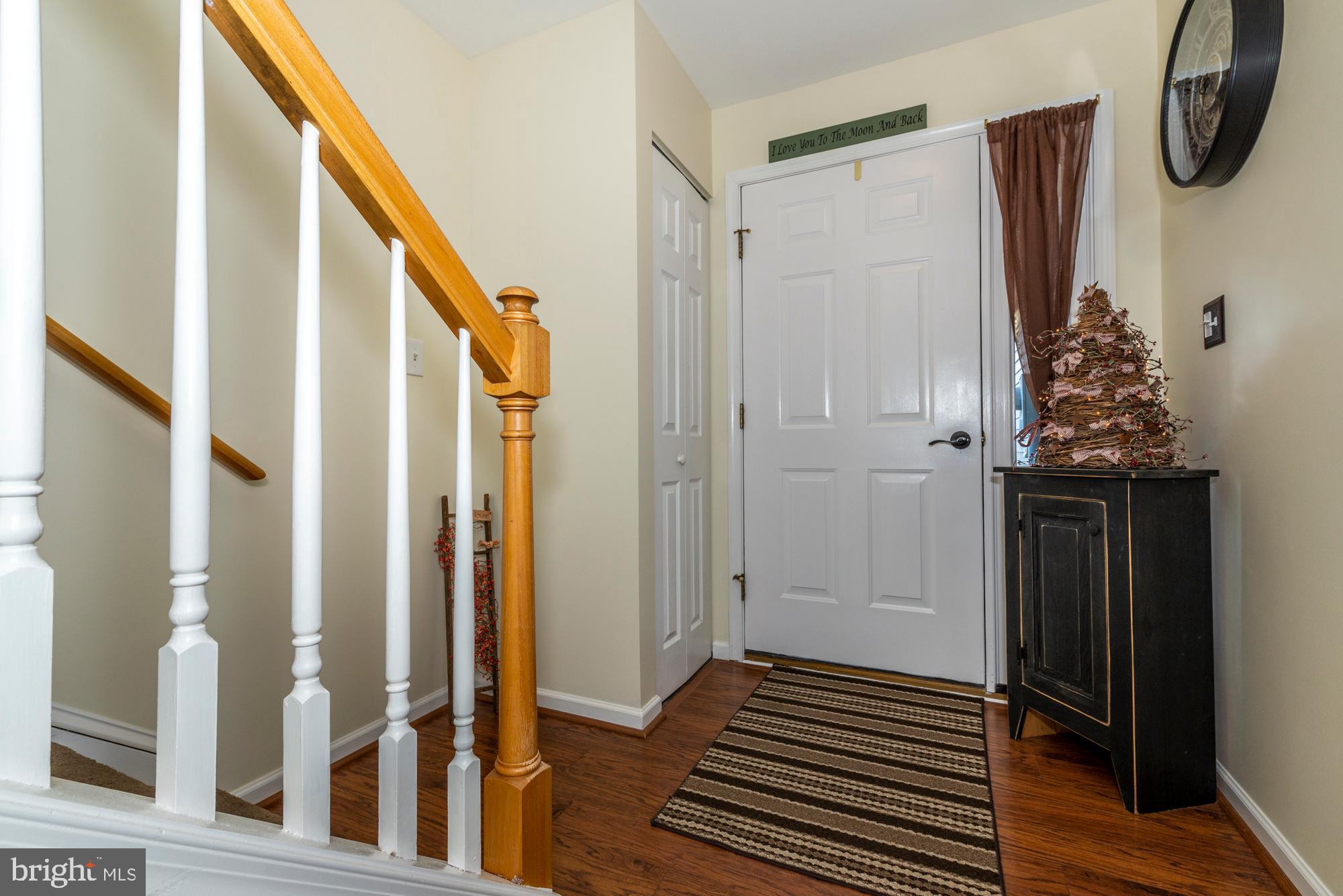 13 Sandstone Court Lititz, PA 17543 - Photo 4 of 27 Gallery Image 4