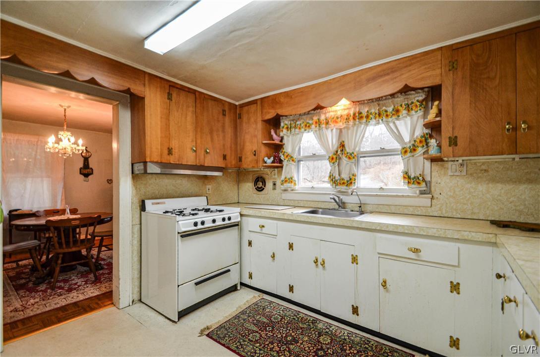 3185 Morgan Hill Road Easton, PA 18042 - Photo 7 of 26 Gallery Image 7