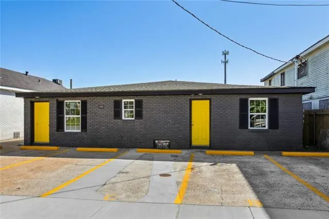 $685,000 | 1905 France Street, New Orleans, LA 70117