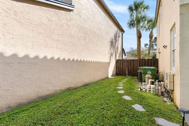 $775,000 | 574 Northwest 159th Avenue, Pembroke Pines, FL 33028