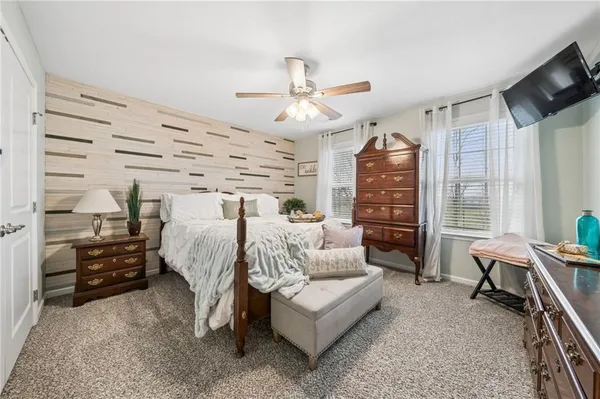 $915,000 | 4018 Overview Drive, Canonsburg, PA 15317