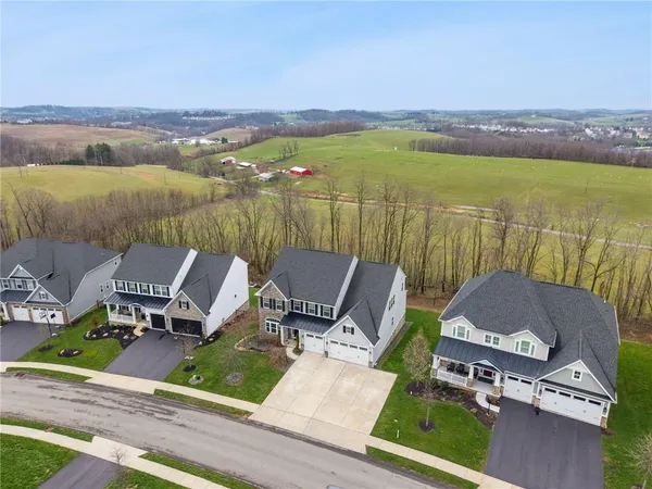 $915,000 | 4018 Overview Drive, Canonsburg, PA 15317