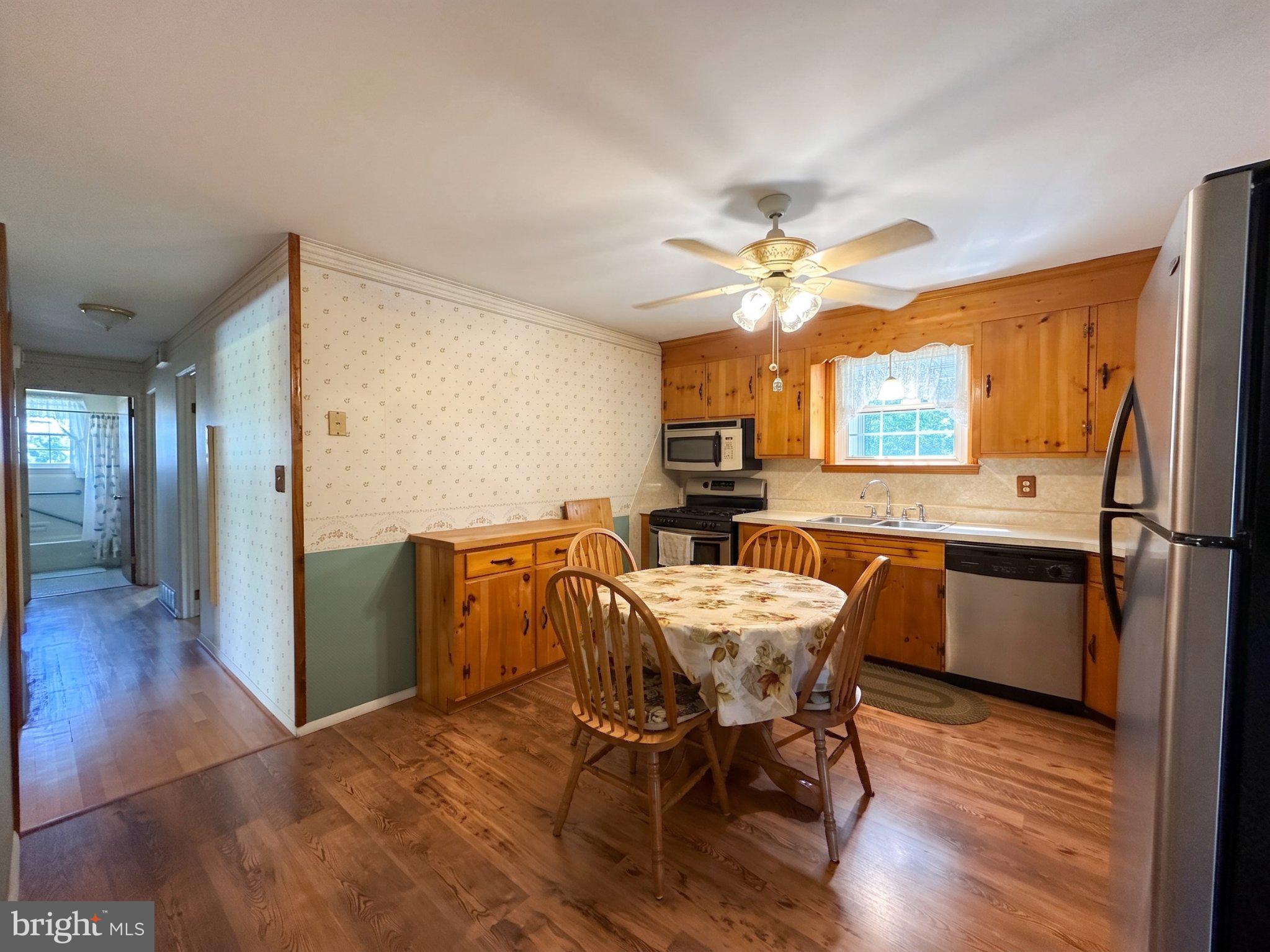 9421 East Springfield Road Seven Valleys, PA 17360 - Photo 14 of 30 Gallery Image 14