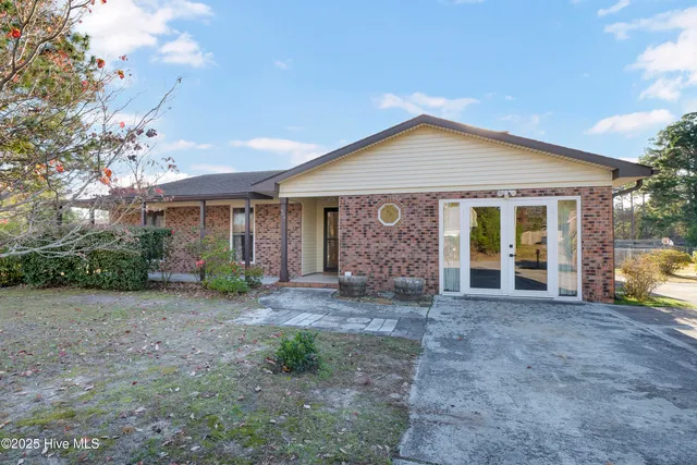 $399,500 | 444 Day Lilly Drive, Wilmington, NC 28405