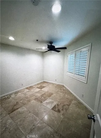 $4,000 | 420 Lake Street, Unit 101, Huntington Beach, CA 92648