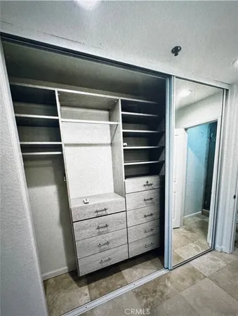 $4,000 | 420 Lake Street, Unit 101, Huntington Beach, CA 92648