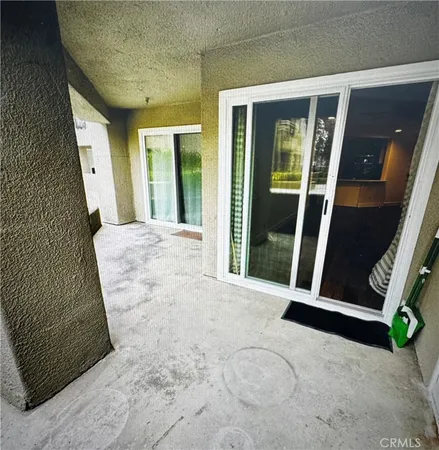 $4,000 | 420 Lake Street, Unit 101, Huntington Beach, CA 92648