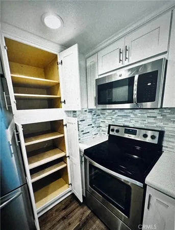 $4,000 | 420 Lake Street, Unit 101, Huntington Beach, CA 92648