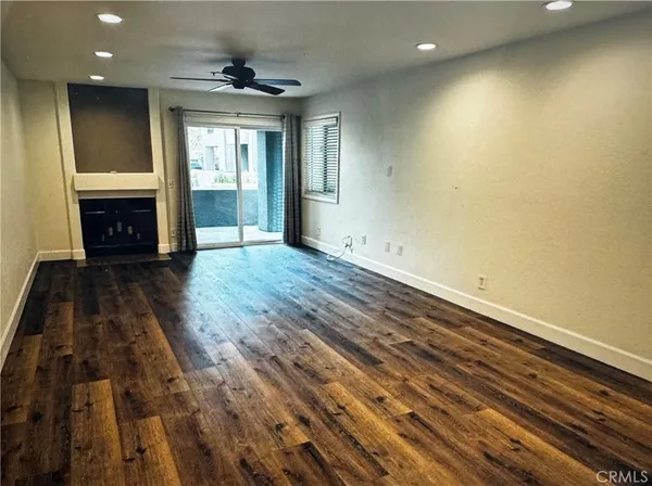 $4,000 | 420 Lake Street, Unit 101, Huntington Beach, CA 92648