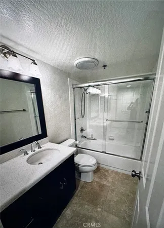 $4,000 | 420 Lake Street, Unit 101, Huntington Beach, CA 92648