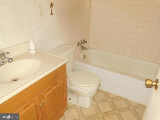 44 Ringgold Road Fredericksburg, VA 22405 - Photo 8 of 11 Interior (General)