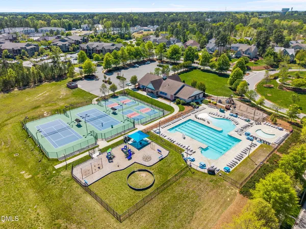 $589,000 | 1 Pickard Place, Durham, NC 27703