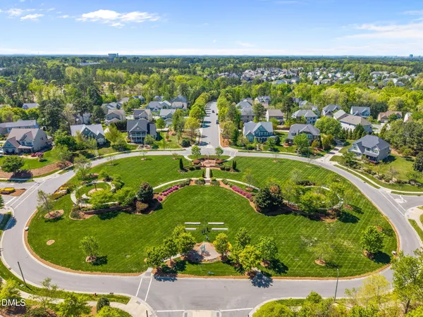 $589,000 | 1 Pickard Place, Durham, NC 27703