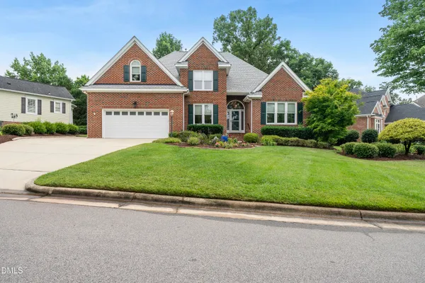 $1,025,000 | 203 Lewiston Court, Cary, NC 27513