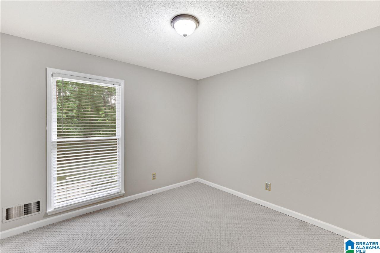1787 Old Wagon Road Birmingham, AL 35235 - Photo 14 of 34