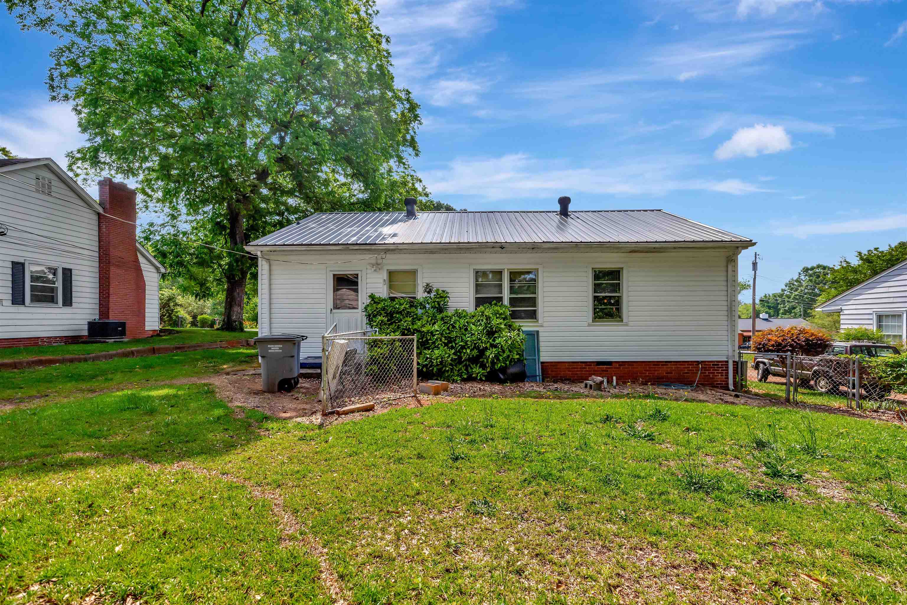 10 Rutledge Avenue Greenville, SC 29617 - Photo 19 of 22 Gallery Image 19